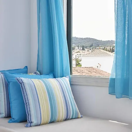 Retreat Hotel 3*