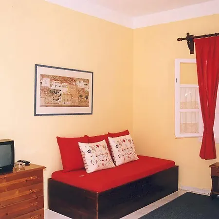 Hotel Retreat 3*