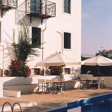 Hotel Retreat 3*